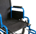 Кресло-коляска инвалидная механическая FS 972, с литыми колесами 46 см