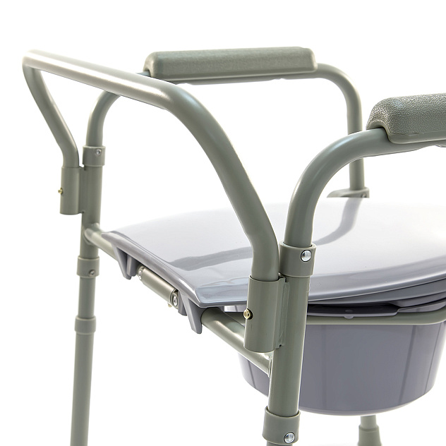 Кресло-стул с санитарным оснащением для HMP-7210A